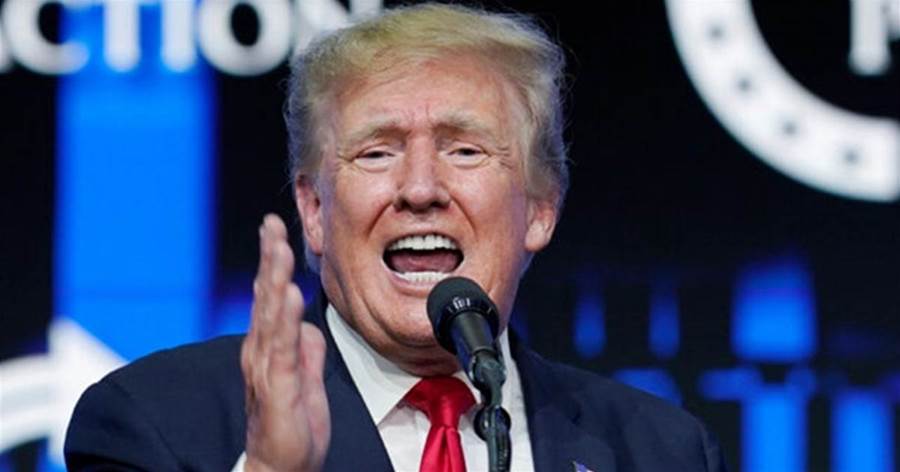 【画像】ドナルド・トランプ元米大統領の現在の姿がヤバい…別人と入れ代わった説が浮上！！！