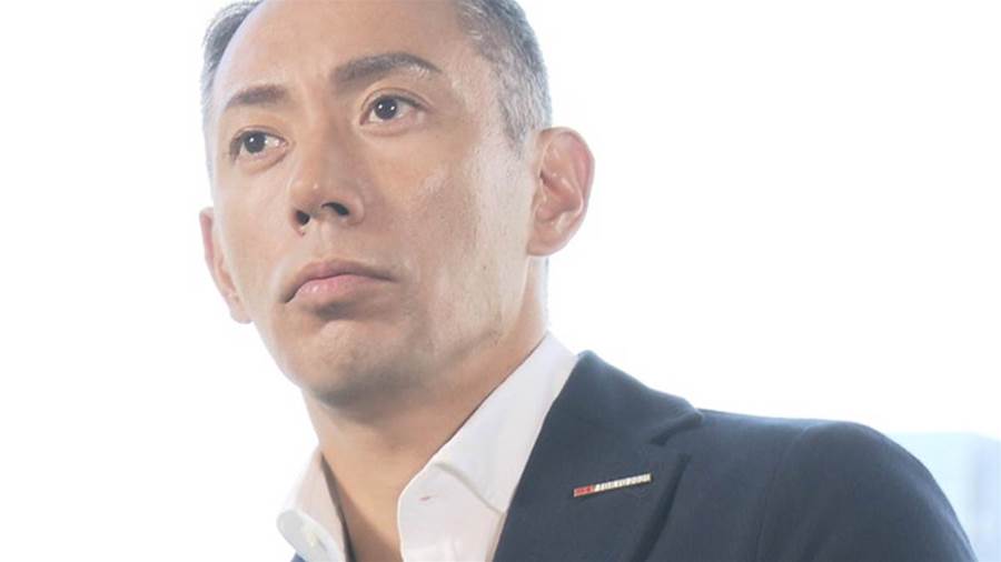 【画像あり】海老蔵さん、女性に札束を渡し一緒にホテルへ入る現場を撮られるｗｗｗｗｗ